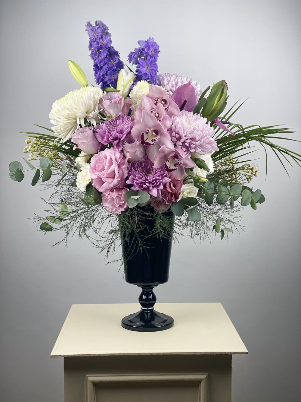Floral Symphony Deluxe Vazoda Aranjman