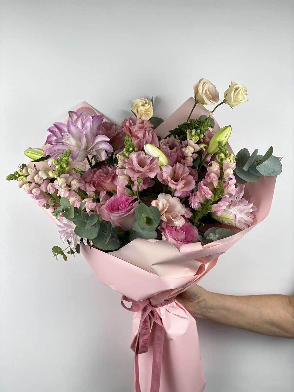Blush Charm Karışık Buket