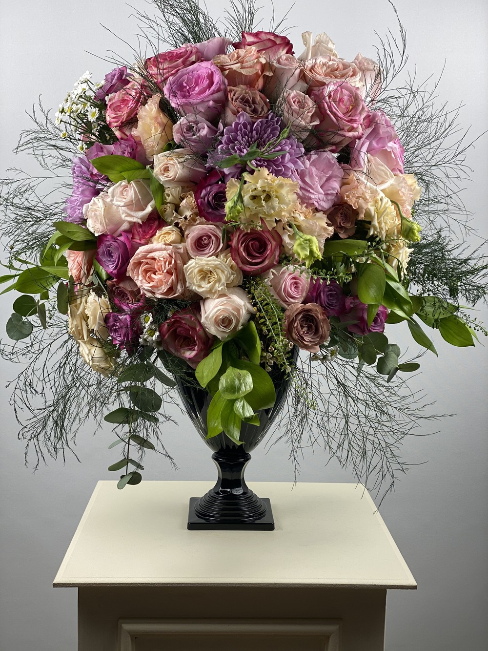 Majestic Bloom Deluxe Vazoda Aranjman