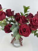Ruby Serenade Cam Vazoda 9 Kırmızı Gül