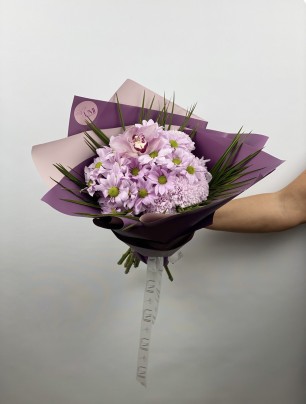 Blush Delight Karışık Buket