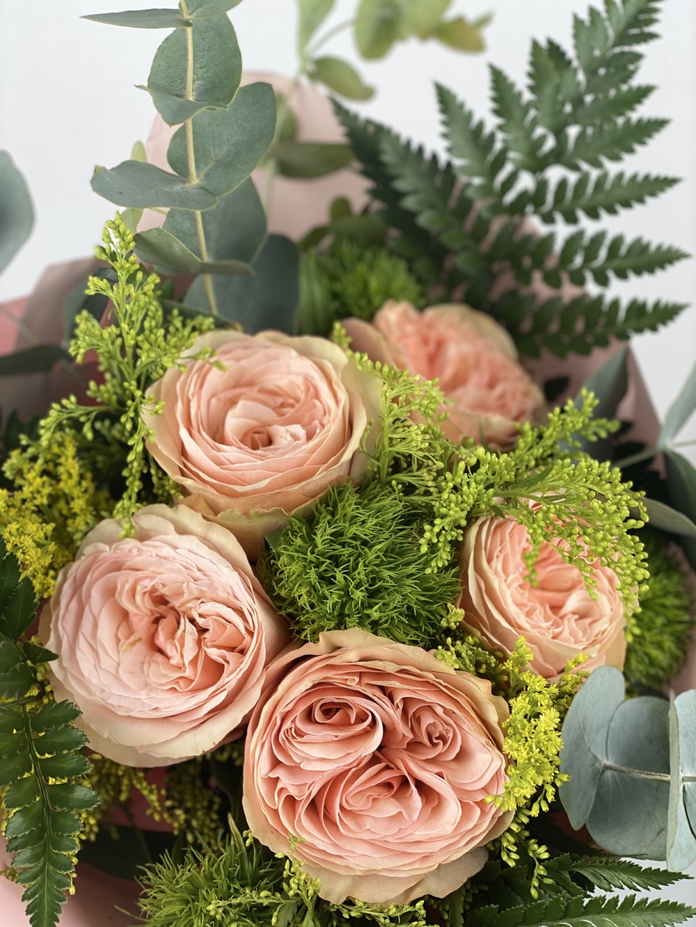 Rosy Whisper Gül Buketi